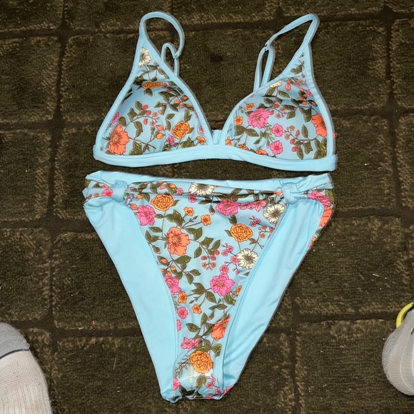 Maaji Other - NWOT Maaji bikini set  bathing suit swim swimwear